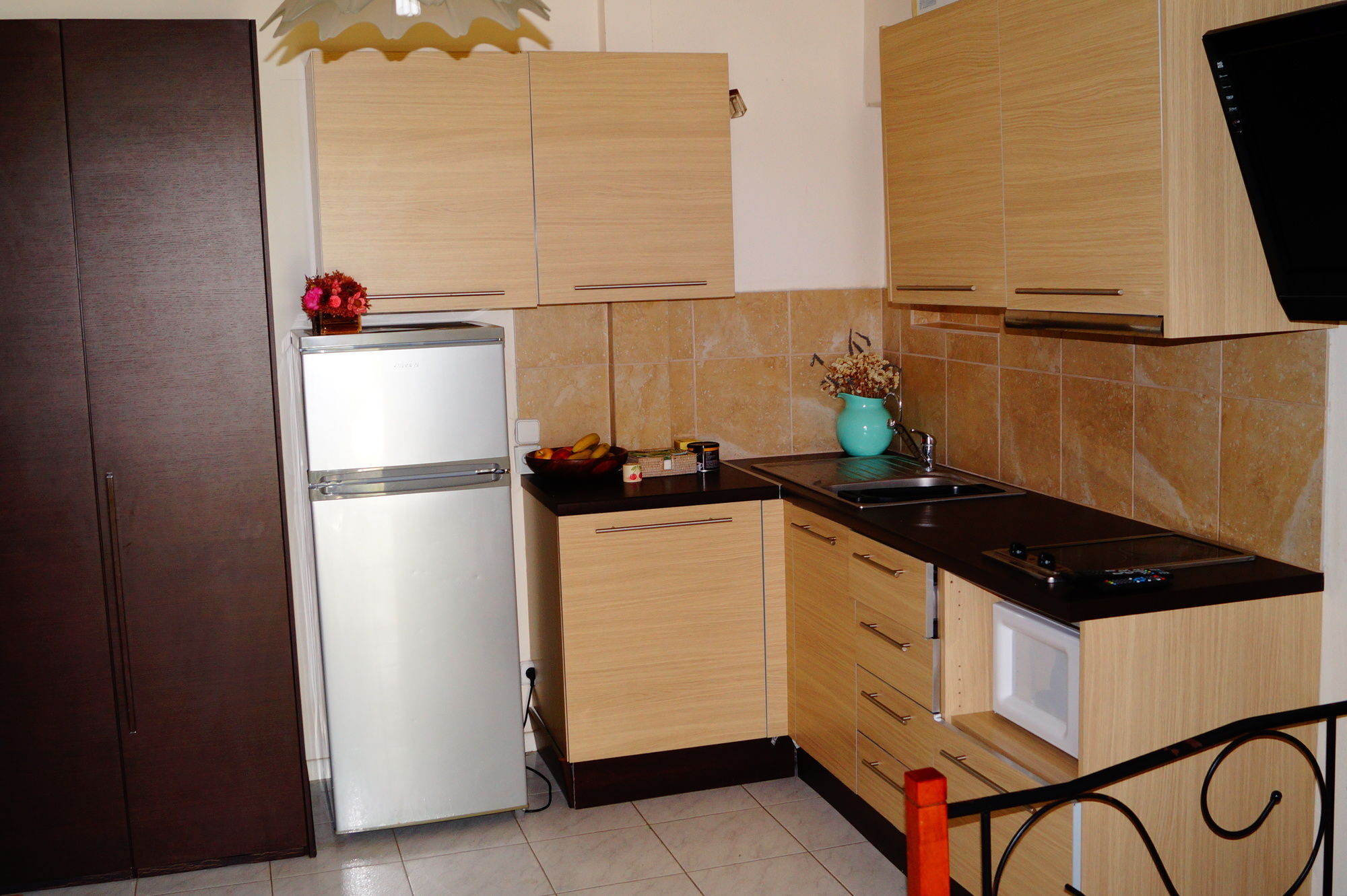 Belvista Luxury Apartments アルゴストリオン エクステリア 写真
